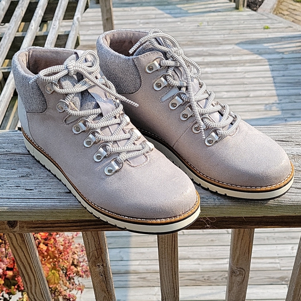White Moutain Boots, Clifton sz 8